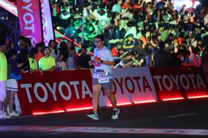 BIB: 44498
                            <button type="button" onclick="openModal(23209685)" class="btn btn-primary btn-sm float-right btn-popup" data-toggle="modal" data-target=".modal-high-quality">
                        <i class="fas fa-shopping-cart"></i> Add to Cart
                    </button>
                                            <button type="button" onclick="isThisMe(23209685, true)" class="btn btn-success btn-sm float-right btn-popup btn-isme hidden" data-toggle="tooltip" data-placement="bottom" title="นี่คือรูปของคุณใช่ไหม คลิกที่นี่เพื่อเอาเข้าอัลบั้ม">
                        <i class="fas fa-plus"></i> Add to album
                    </button>
                    <button type="button" onclick="isThisMe(23209685, false)" class="btn btn-warning btn-sm float-right btn-popup btn-isnotme hidden">
                        <i class="fas fa-ban"></i> Remove from album
                    </button>